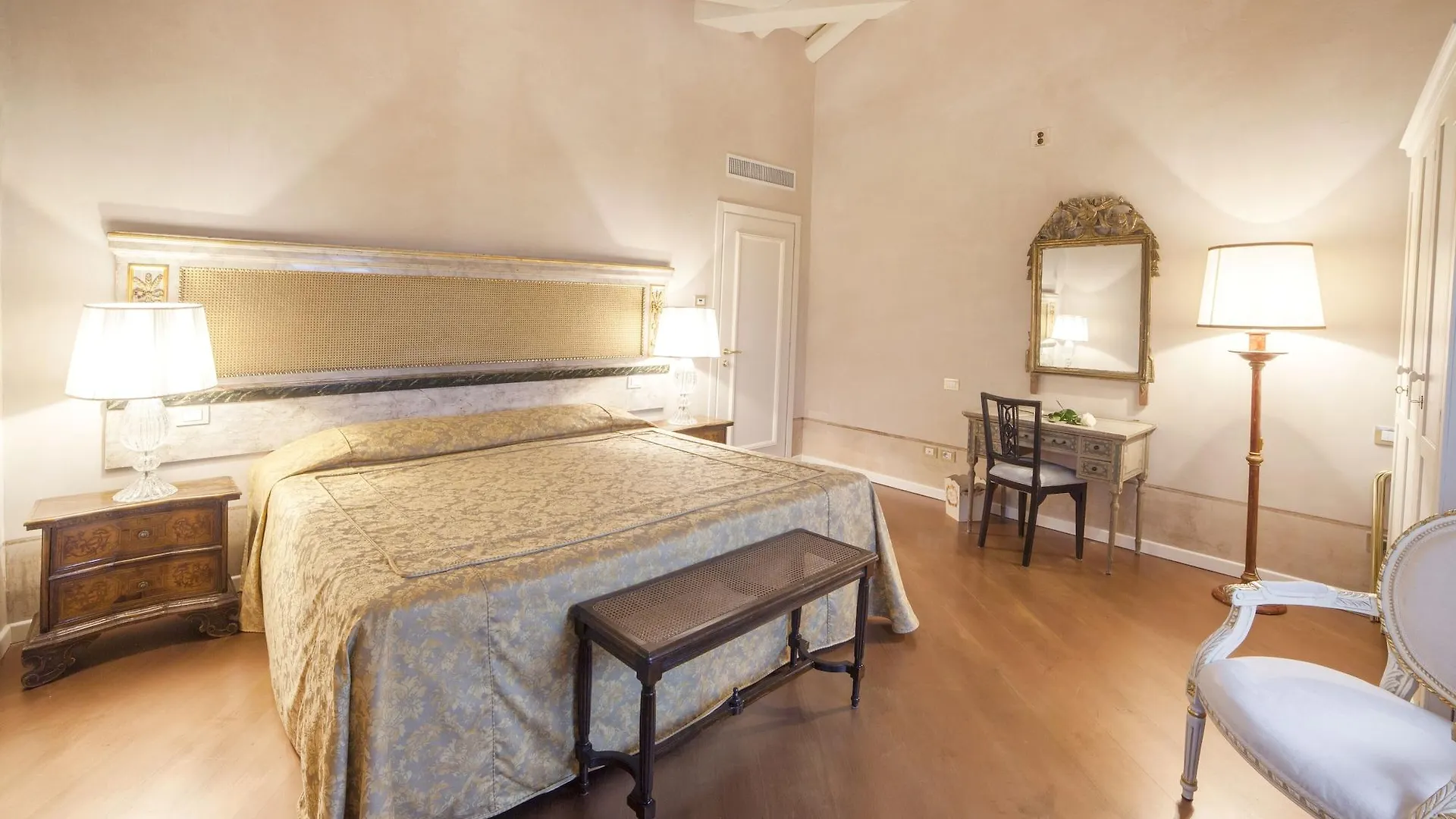 Relais Fra' Lorenzo Verona