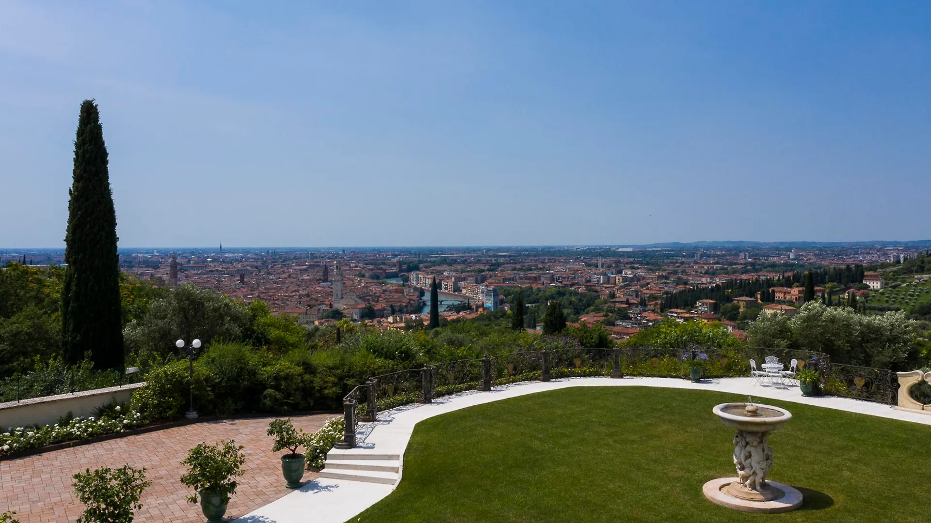 Relais Fra' Lorenzo Verona 5*,  Italy