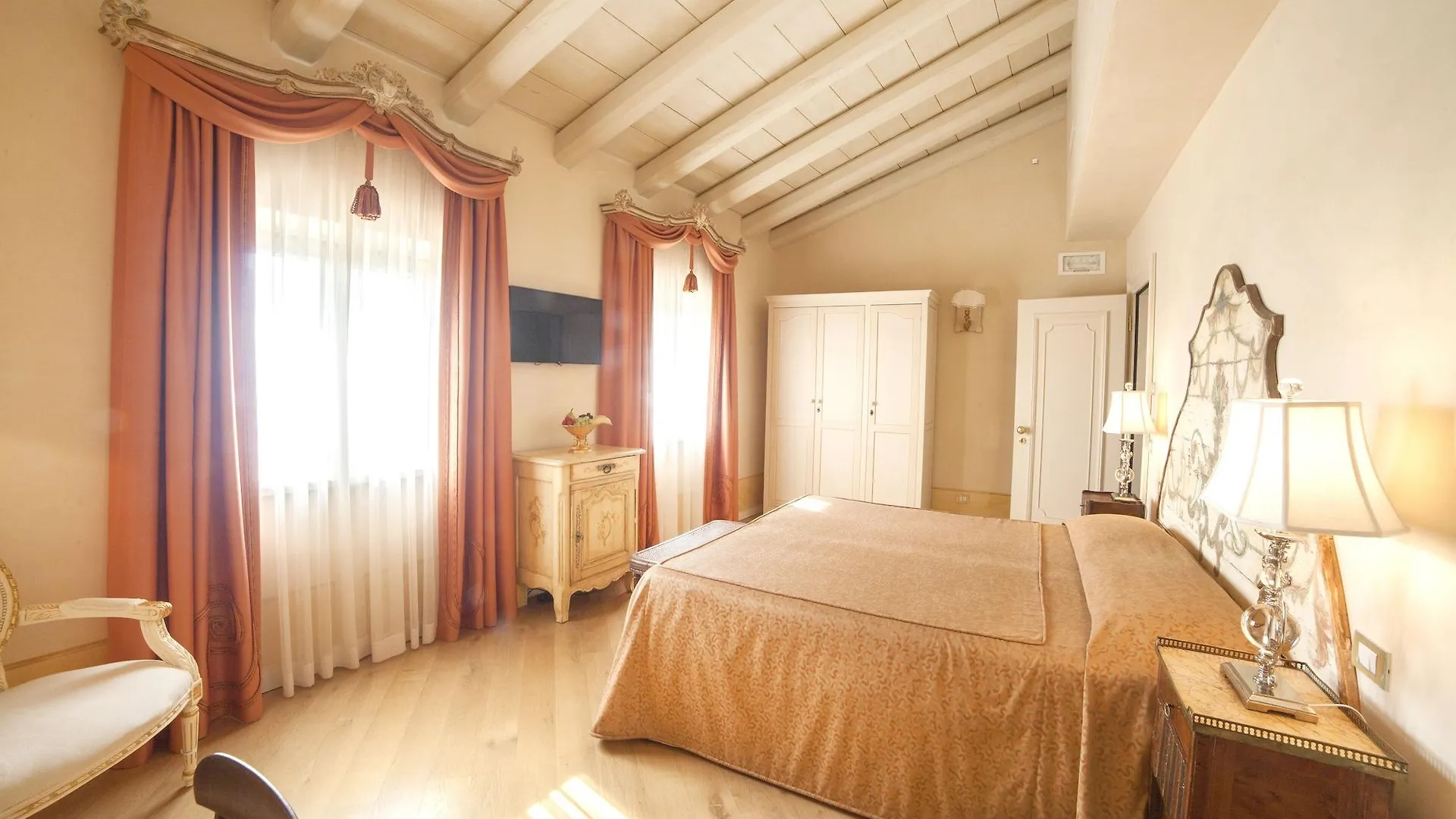 ***** Guest house Relais Fra' Lorenzo Verona Italy