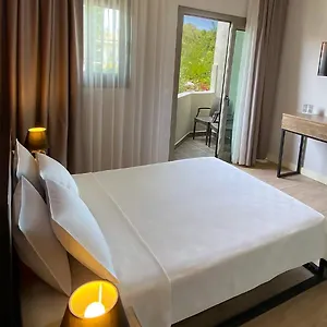 https://sahil-butik-otel.aegeanhotels.net